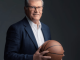 Geno Auriemma Teaches Leading Winning Teams