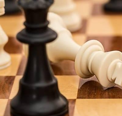 The Complete Guide to Chess Tactics